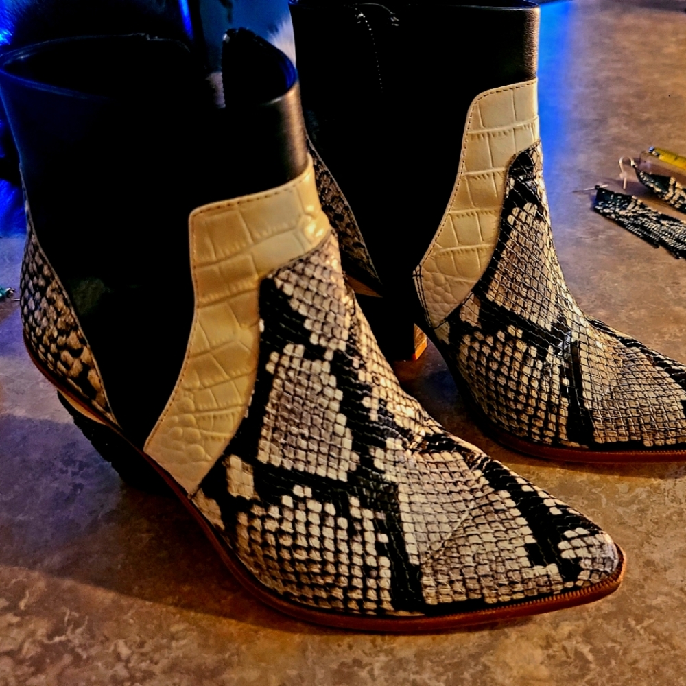 Gianni Bini Snake Metal Western Boot